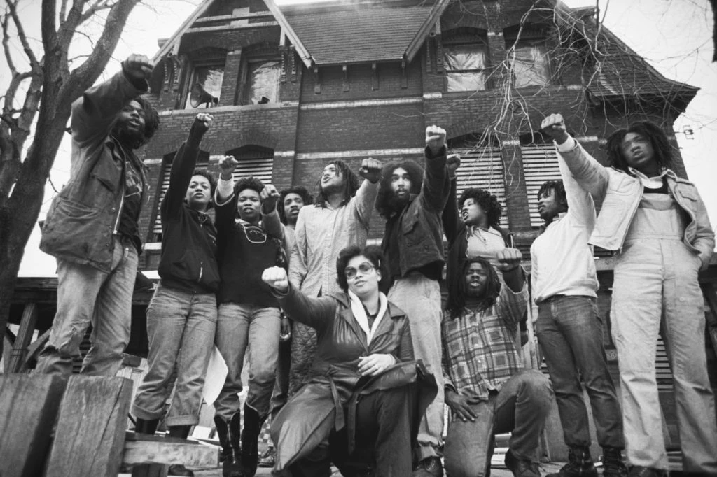 members of the MOVE group