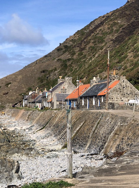 the cottages at crovie